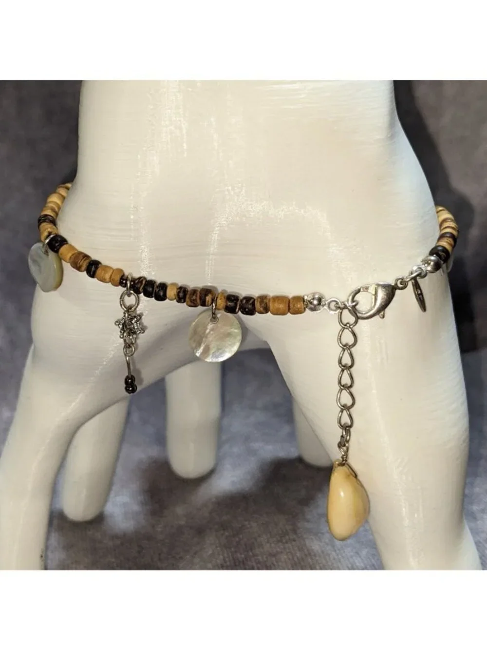Boho 70s Vintage Avon Shell Charm Coconut Bead Bracelet
